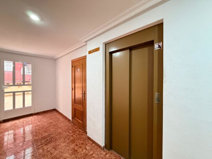 Image No.33-Appartement de 1 chambre à vendre à Torrevieja