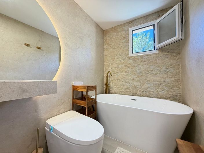 Image No.53-2 Bed Apartment for sale