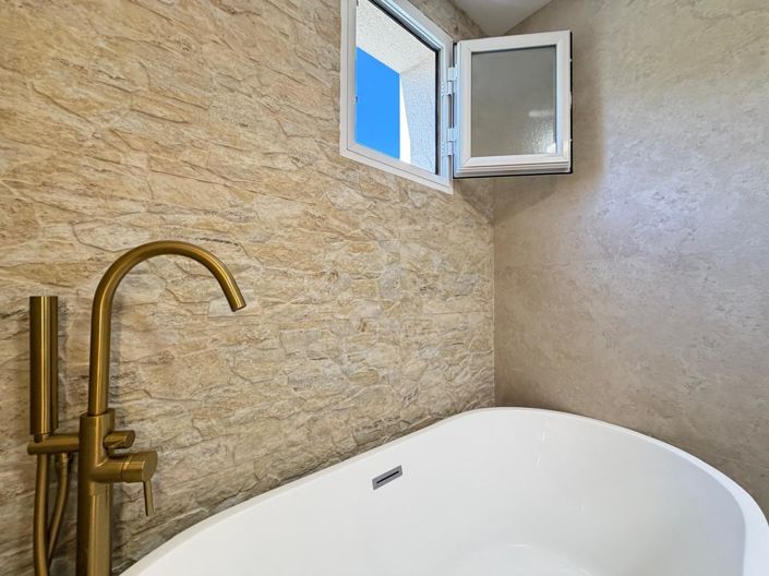 Image No.55-2 Bed Apartment for sale