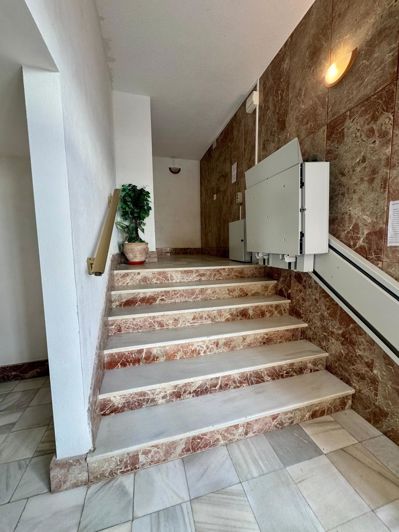 Image No.29-4 Bed Apartment for sale