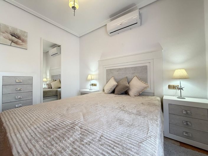 Image No.54-2 Bed Townhouse for sale