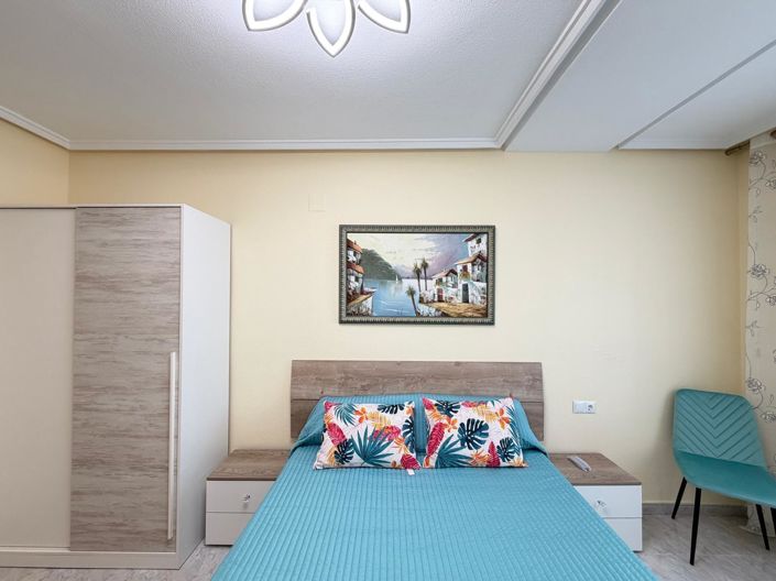 Image No.55-3 Bed Apartment for sale