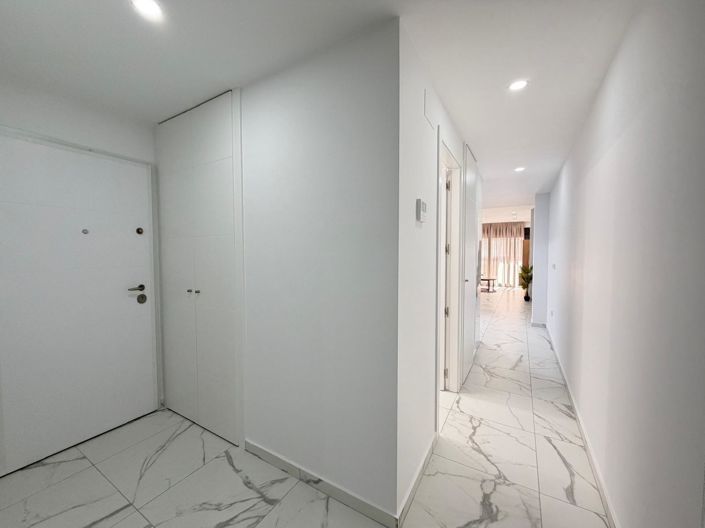 Image No.27-2 Bed Apartment for sale