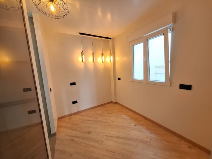Image No.19-1 Bed Apartment for sale