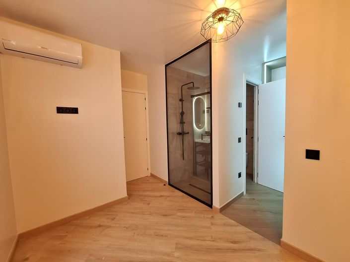 Image No.25-1 Bed Apartment for sale