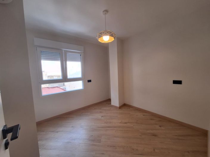 Image No.9-1 Bed Apartment for sale