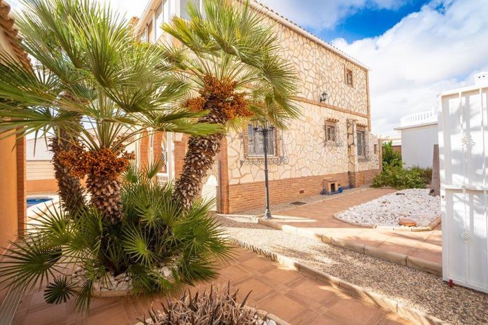Image No.22-Villa de 4 chambres à vendre à Orihuela Costa