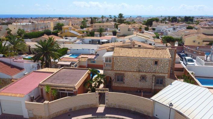 Image No.25-4 Bed Villa for sale