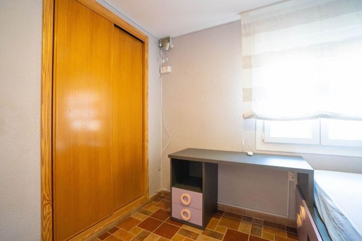 Image No.54-4 Bed Villa for sale