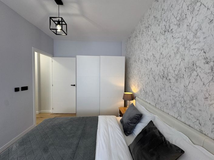 Image No.57-3 Bed Apartment for sale