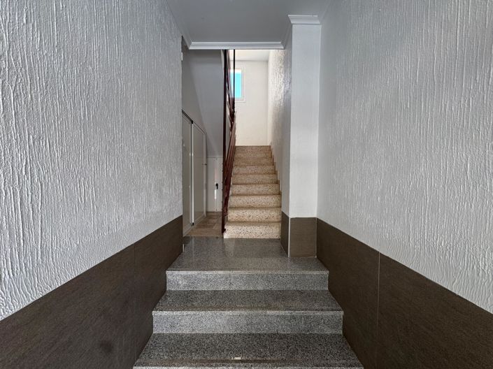 Image No.61-3 Bed Apartment for sale