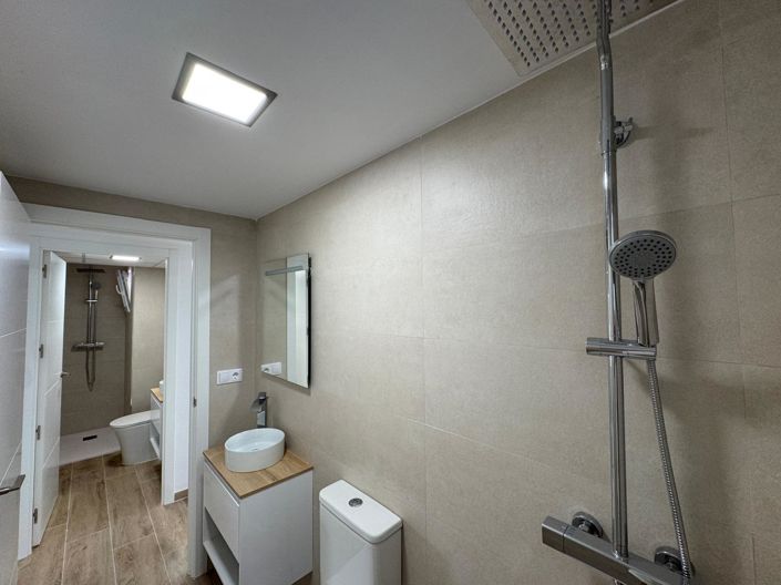 Image No.22-3 Bed Apartment for sale
