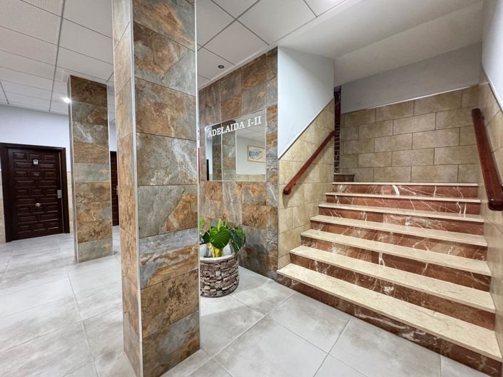Image No.48-3 Bed Apartment for sale