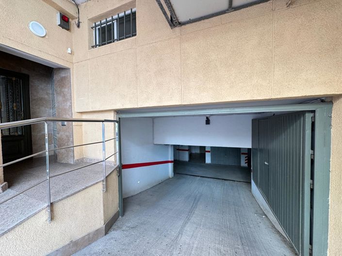 Image No.53-3 Bed Apartment for sale