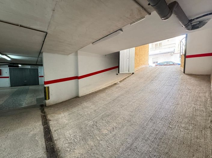 Image No.55-3 Bed Apartment for sale