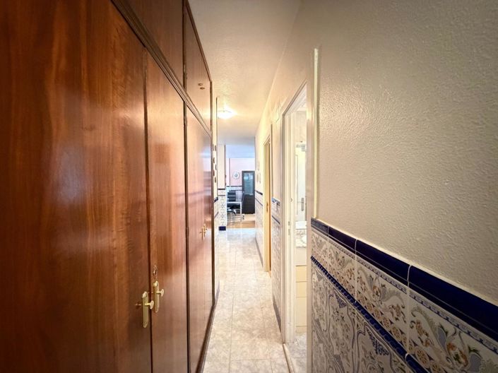 Image No.10-1 Bed Apartment for sale