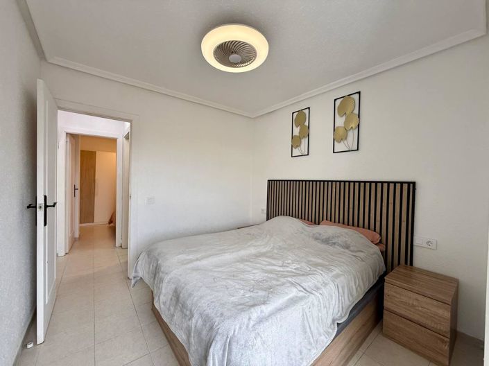 Image No.14-2 Bed Apartment for sale