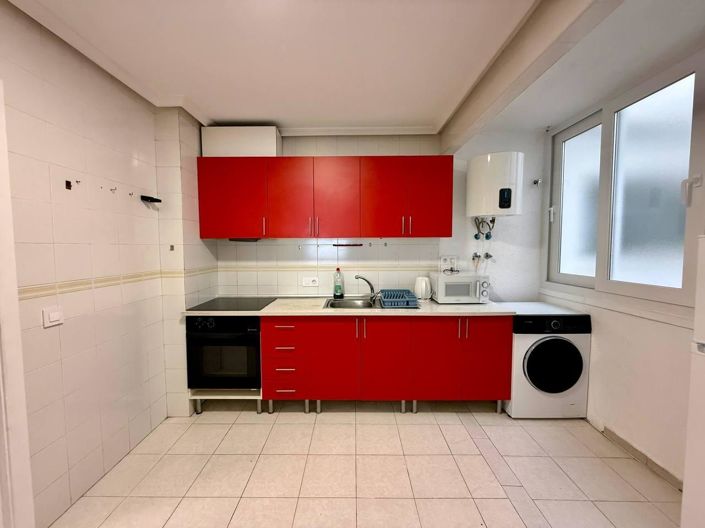 Image No.20-2 Bed Apartment for sale