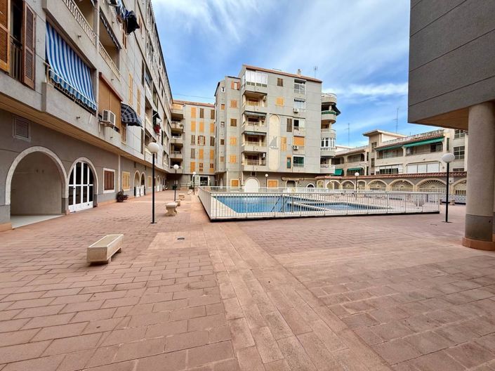 Image No.26-Appartement de 2 chambres à vendre à Torrevieja