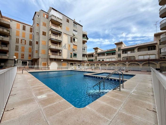 Image No.6-Appartement de 2 chambres à vendre à Torrevieja