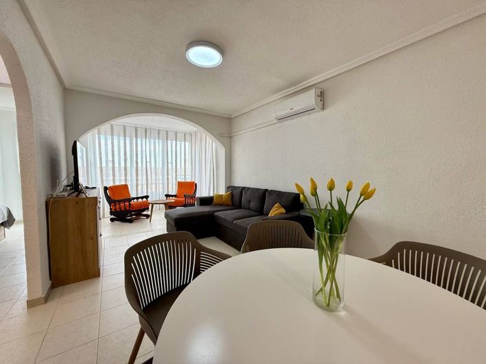 Image No.8-Appartement de 2 chambres à vendre à Torrevieja