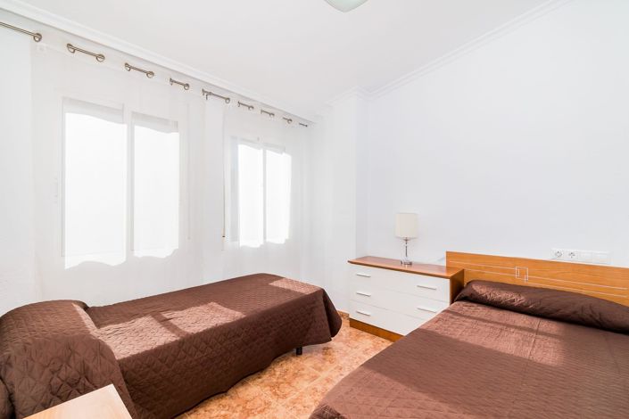 Image No.8-Apartment for sale