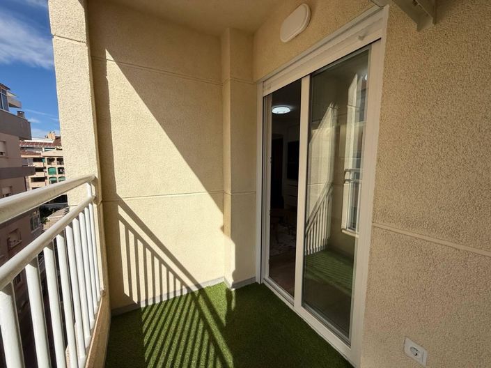 Image No.17-2 Bed Apartment for sale