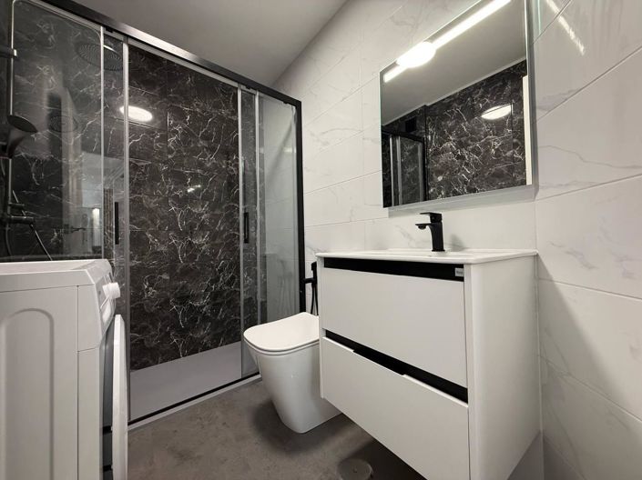 Image No.21-2 Bed Apartment for sale