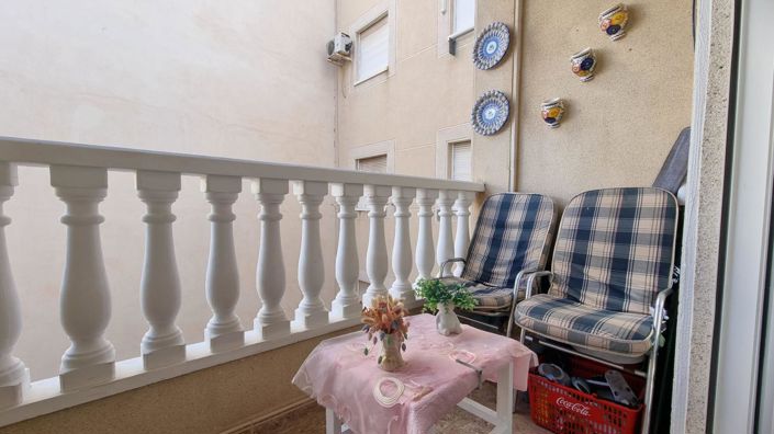 Image No.12-2 Bed Apartment for sale