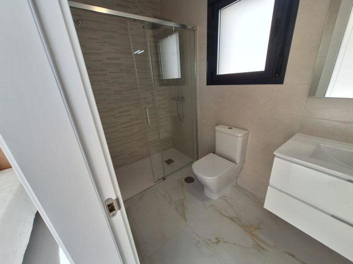 Image No.22-3 Bed Villa for sale