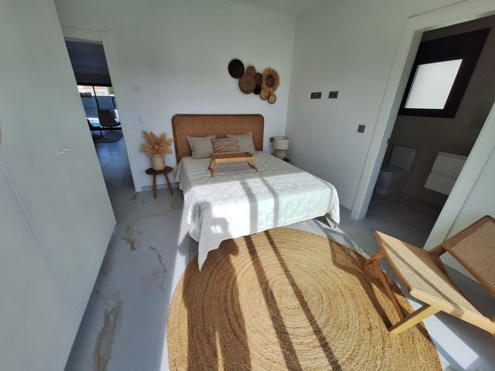 Image No.23-3 Bed Villa for sale