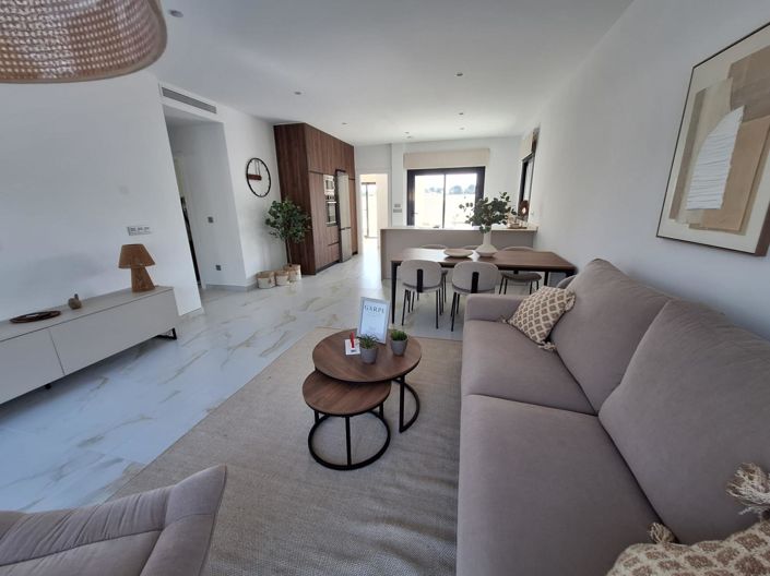 Image No.7-3 Bed Villa for sale