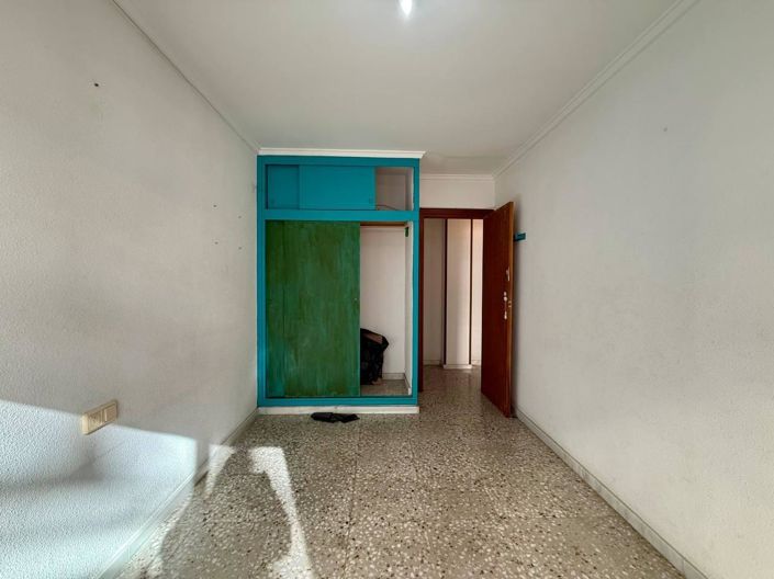 Image No.46-3 Bed Apartment for sale