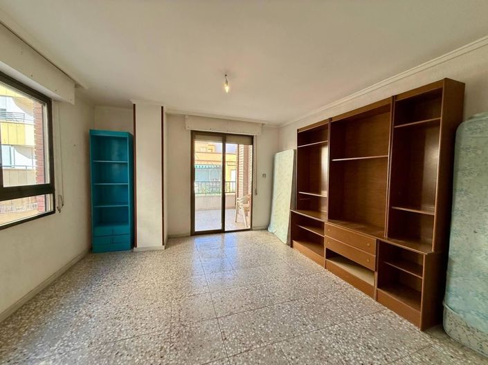 Image No.6-3 Bed Apartment for sale