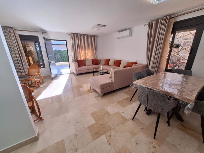 Image No.10-3 Bed Townhouse for sale