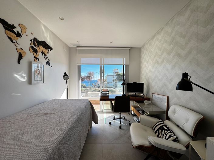 Image No.53-4 Bed Villa for sale