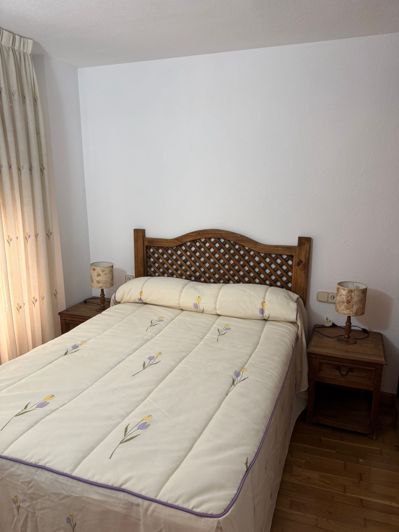 Image No.12-3 Bed Apartment for sale