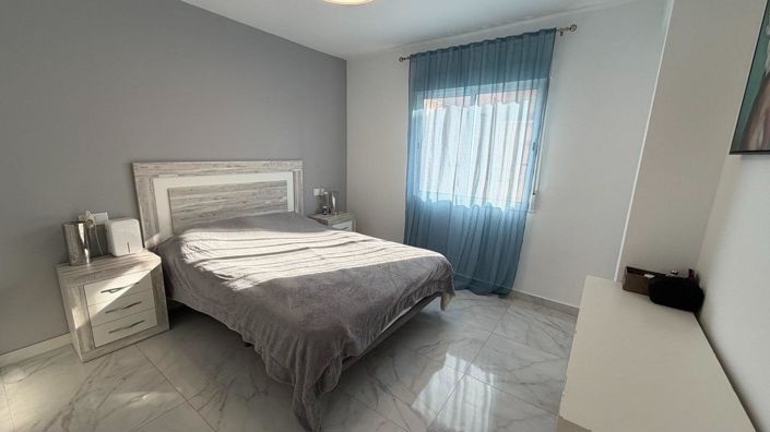 Image No.18-3 Bed Apartment for sale