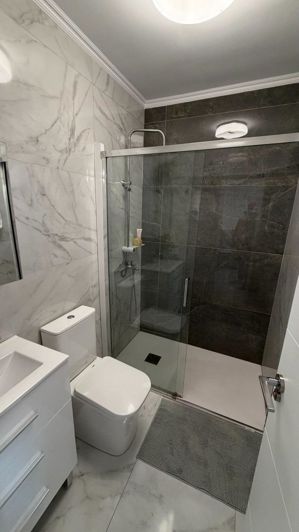 Image No.33-3 Bed Apartment for sale