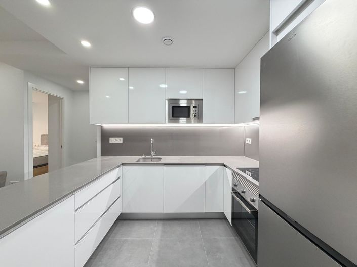 Image No.18-3 Bed Apartment for sale