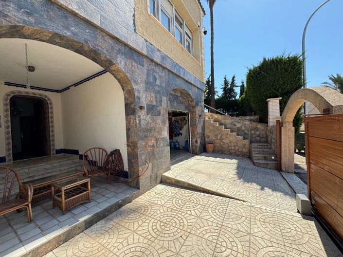 Image No.14-Villa de 5 chambres à vendre à Orihuela Costa