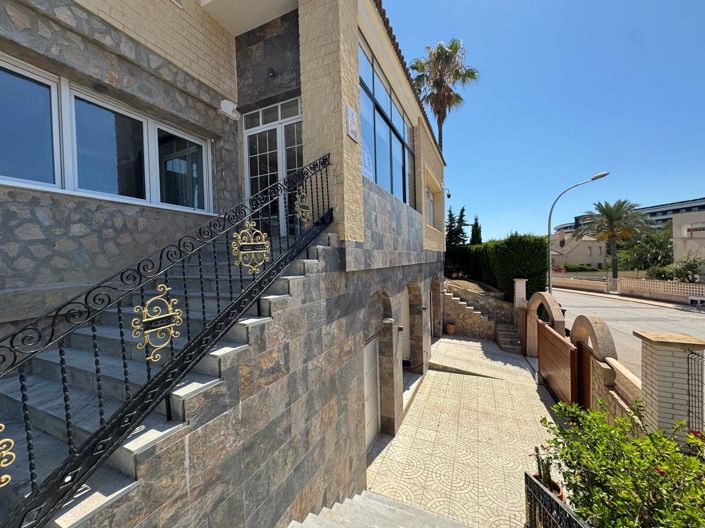 Image No.16-Villa de 5 chambres à vendre à Orihuela Costa