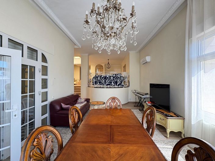 Image No.34-5 Bed Villa for sale