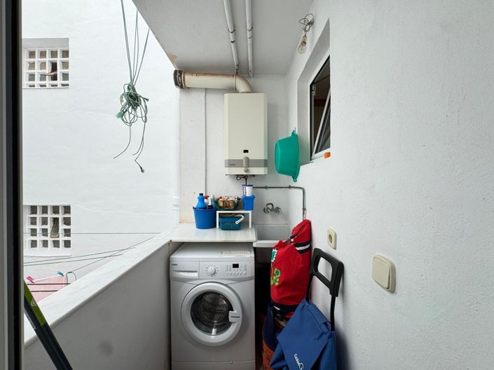 Image No.33-3 Bed Apartment for sale