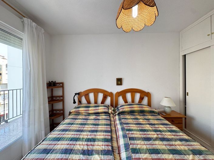 Image No.36-3 Bed Apartment for sale
