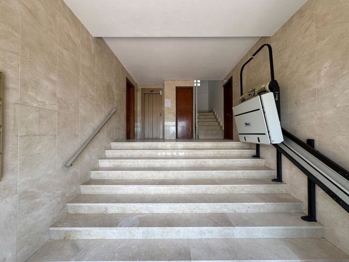 Image No.55-3 Bed Apartment for sale