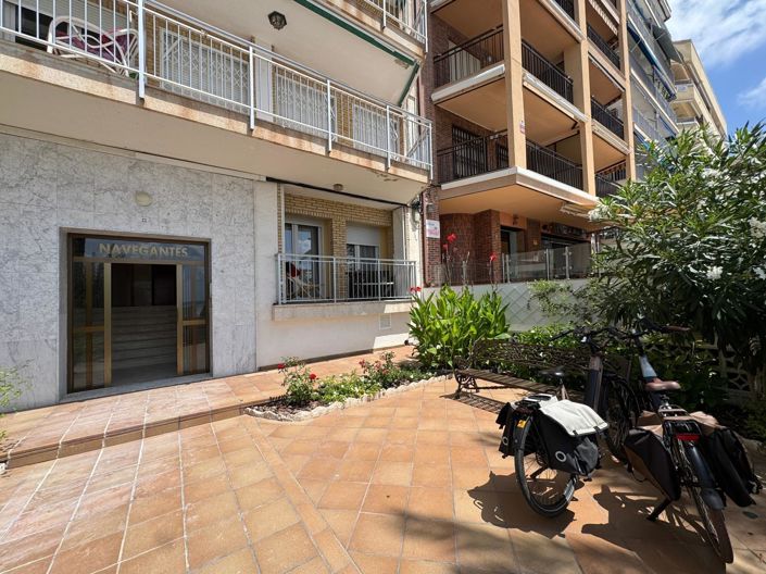Image No.59-3 Bed Apartment for sale