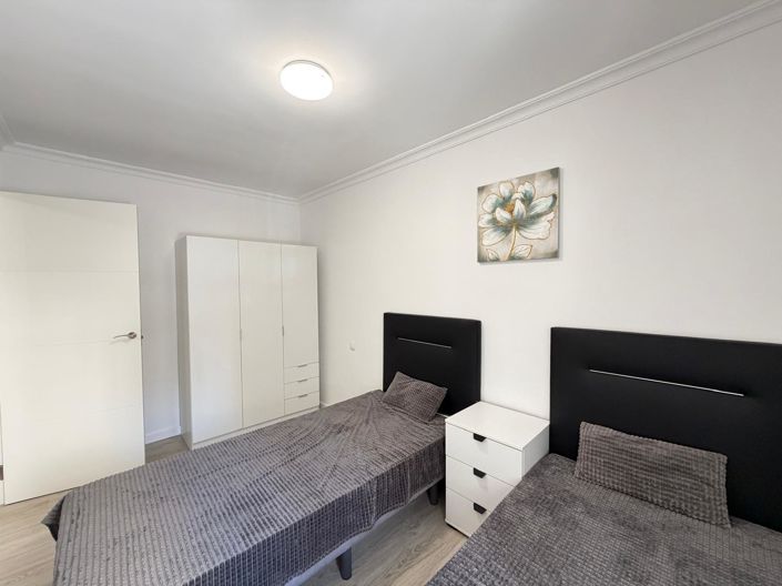 Image No.43-2 Bed Apartment for sale