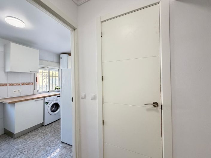 Image No.7-Appartement de 2 chambres à vendre à Torrevieja
