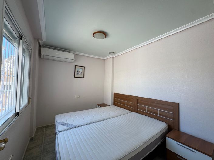 Image No.52-3 Bed Townhouse for sale